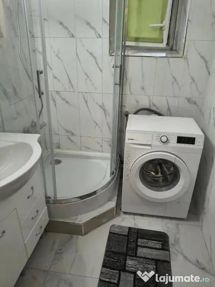 Garsonieră decomandată în Oancea