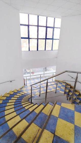 Spațiu comercial, de 310 mp, în Vlahuță