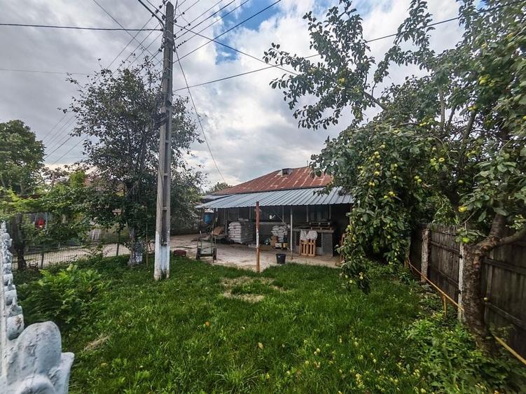 Spațiu comercial, în Valea Dulce