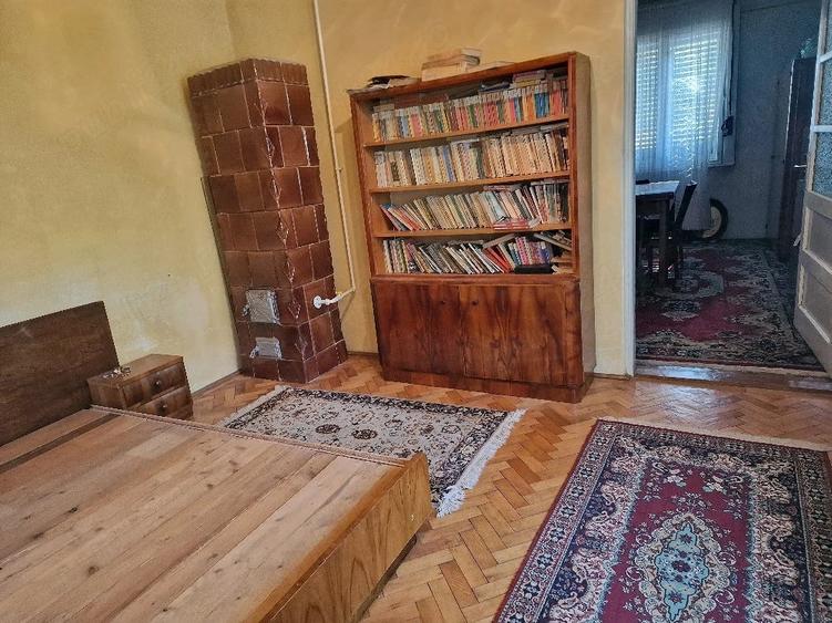 Casă cu 2 camere cu Teren 330 Mp în Lunei