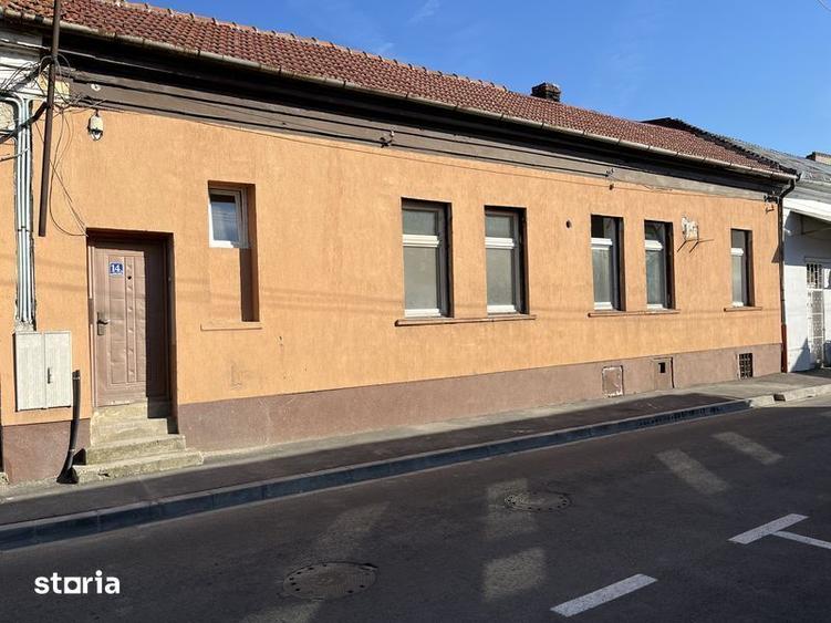 Apartament cu 2 camere în Orașul Nou