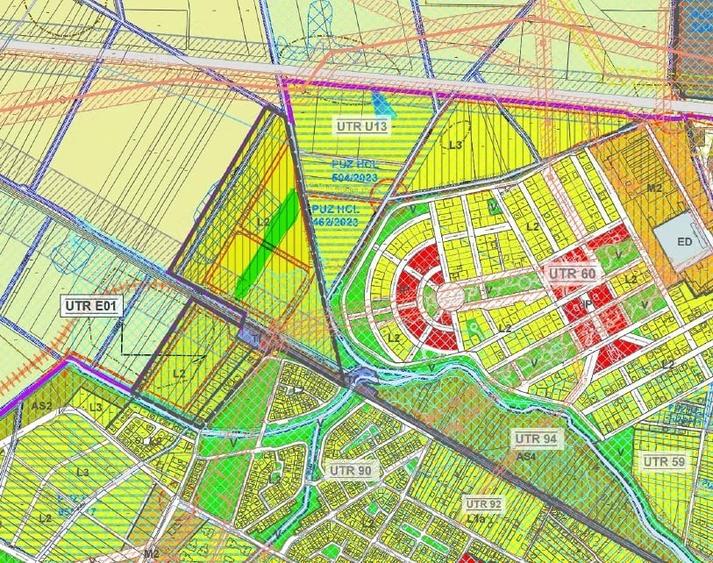 Teren de 12000 mp, în Central