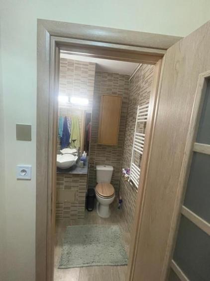 Apartament cu 2 camere în Baba Novac