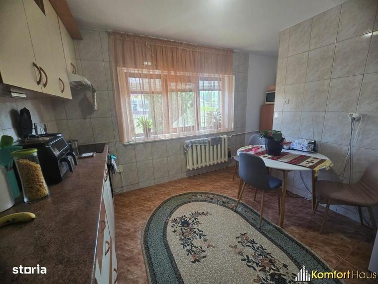 Casă cu 4 camere în Luncani