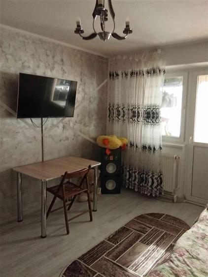 Apartament cu 2 camere semidecomandat în Viziru 3