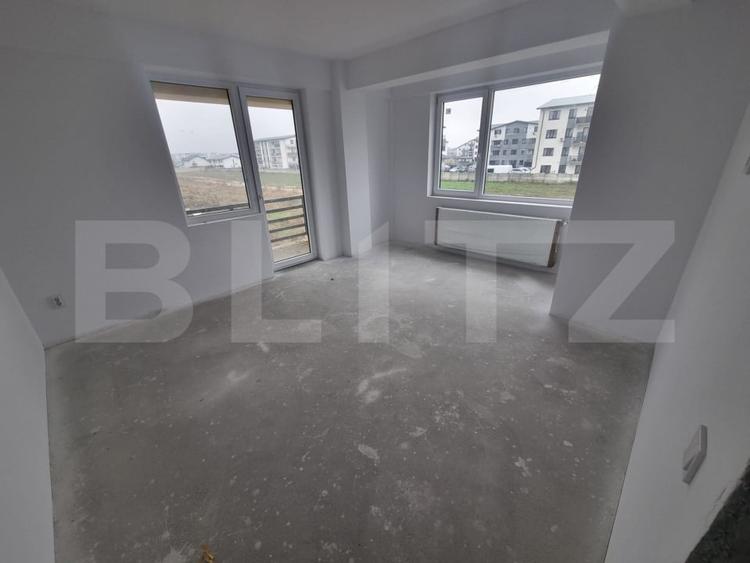 Apartament cu 2 camere decomandat în Exterior Est
