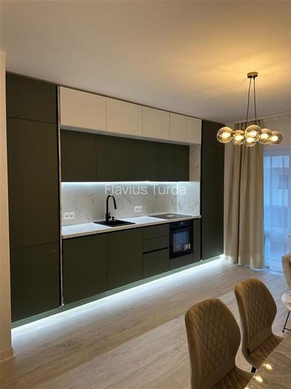 Apartament NOU 3 camere balcon si parcare privata zona Doamna Stanca