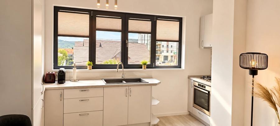 Apartament cu 2 camere semidecomandat, mobilat în Popas Păcurari