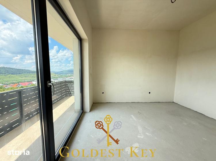 Apartament cu 2 camere, 2 balcoane orientat Sudic - BACIU - 5