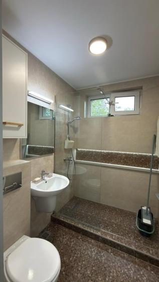 Apartament cu 2 camere semidecomandat, mobilat în Tomis I