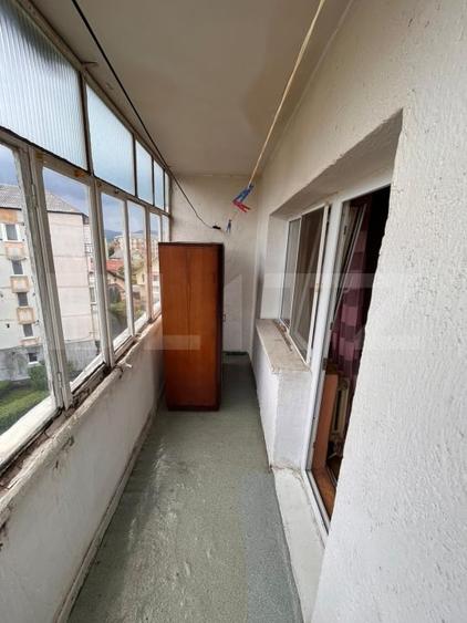 Garsonieră practică, mobilată și bine compartimentată - 7