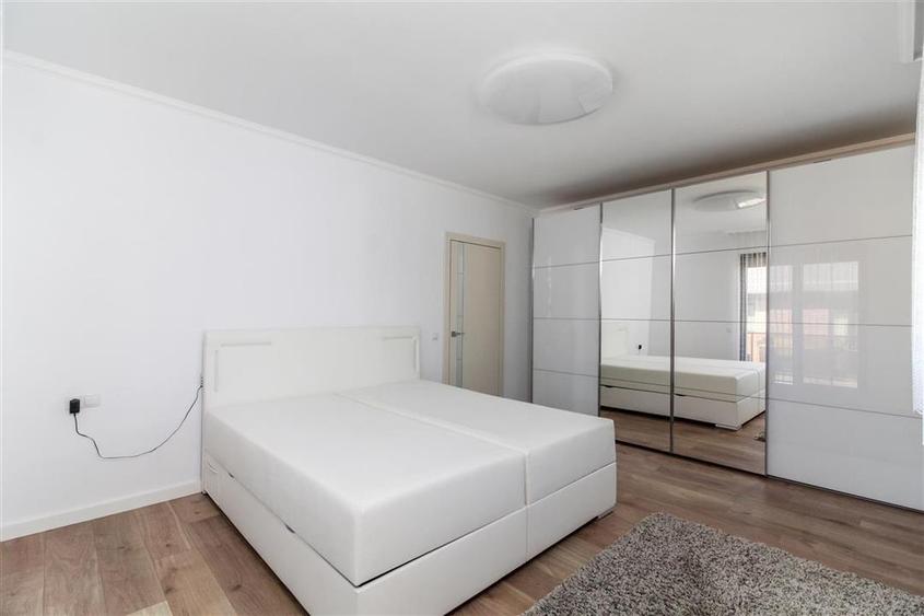 Apartament cu 2 camere decomandat, mobilat în Borhanci