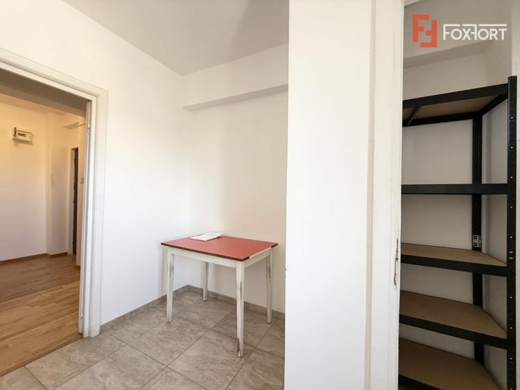 Apartament cu 3 camere decomandat în Iosefin