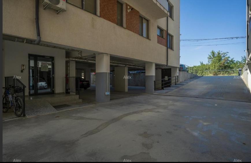 Apartament cu 2 camere semidecomandat în Băneasa
