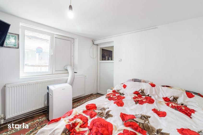 Casă cu 4 camere semidecomandat cu Teren 132 Mp în Ferentari