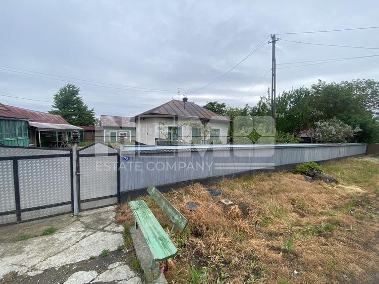Casă individuală cu 3 camere cu Canalizare în Bălinești