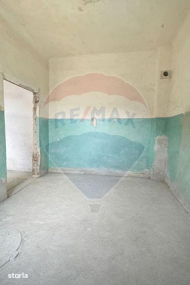 Casa / Vila cu 2 camere de vanzare in zona Dacia - 1