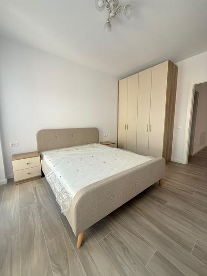 Apartament cu 2 camere semidecomandat, mobilat în Torontalului