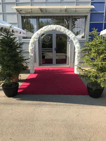 Spațiu comercial, de 800 mp, în Central