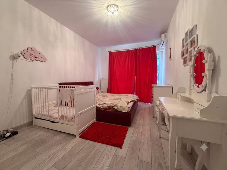 Apartament cu 2 camere decomandat, mobilat în Uverturii