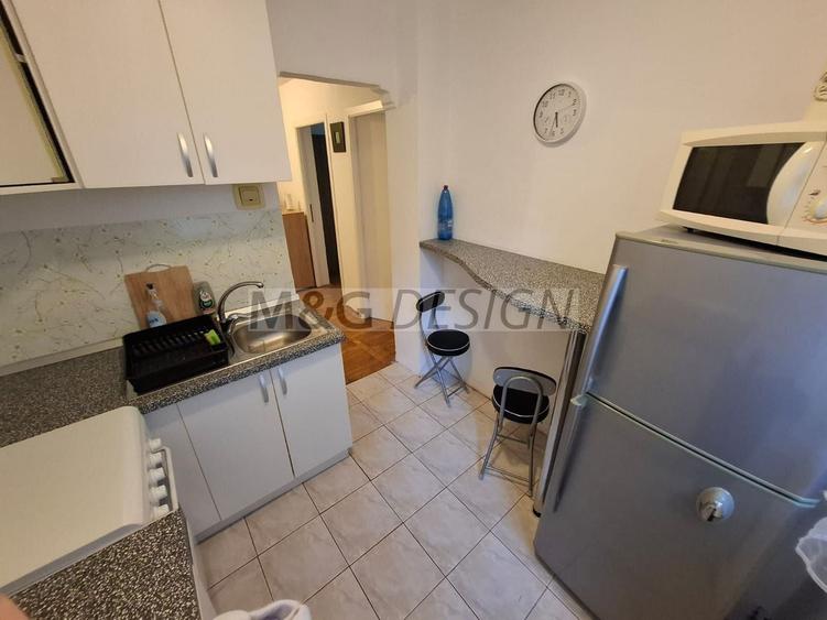 Apartament cu 2 camere, mobilat în Favorit