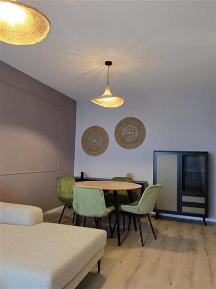 Apartament cu 2 camere semidecomandat, mobilat în Mărăști