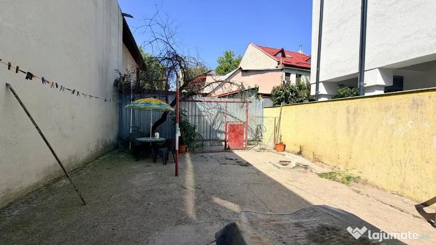 Casă cu 4 camere cu Teren 206 Mp în Lacul Tei