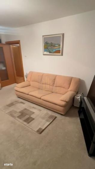 Apartament cu 4 camere, mobilat în Centrul Istoric