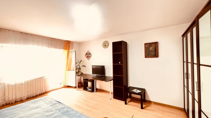 Garsonieră decomandată în Nerva Traian