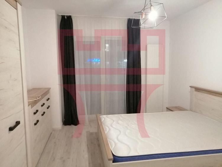 Apartament cu 3 camere decomandat, mobilat în Bună Ziua