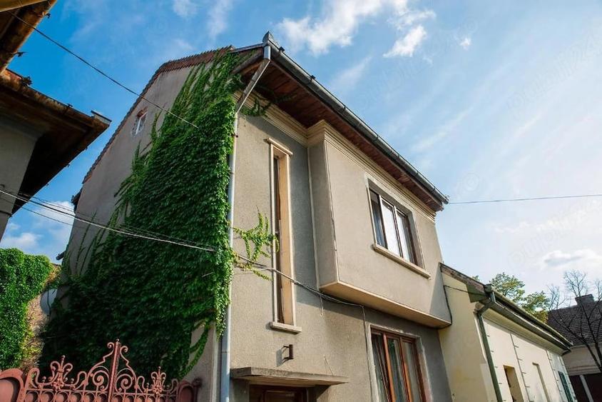 Casă cu 1 camere cu Teren 500 Mp în Ultracentral