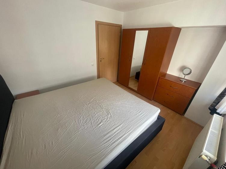 Apartament cu 2 camere semidecomandat în Tunari