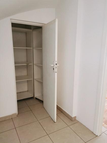 Apartament cu 4 camere decomandat în Unirii