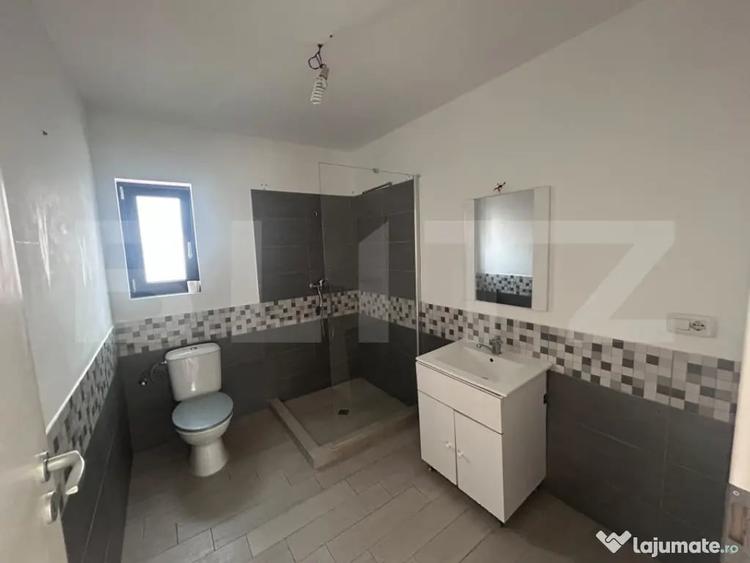 Casă cu 4 camere cu Teren 350 Mp în Central