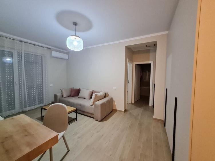 Apartament cu 2 camere decomandat, mobilat în Giroc