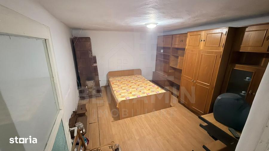 Casă cu 3 camere cu Teren 625 Mp în Bariera Vâlcii