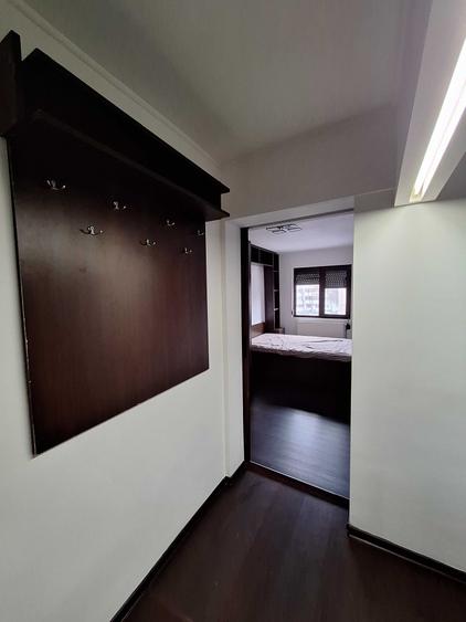 Apartament cu 2 camere decomandat în Vărsătura