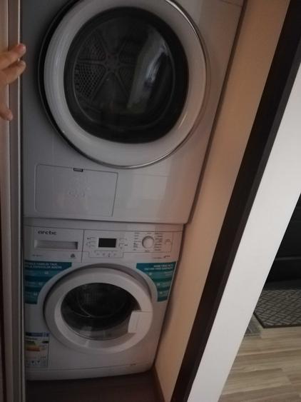 Apartament cu 3 camere decomandat în Independenței