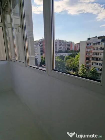 Apartament cu 2 camere decomandat în Ștefan cel Mare