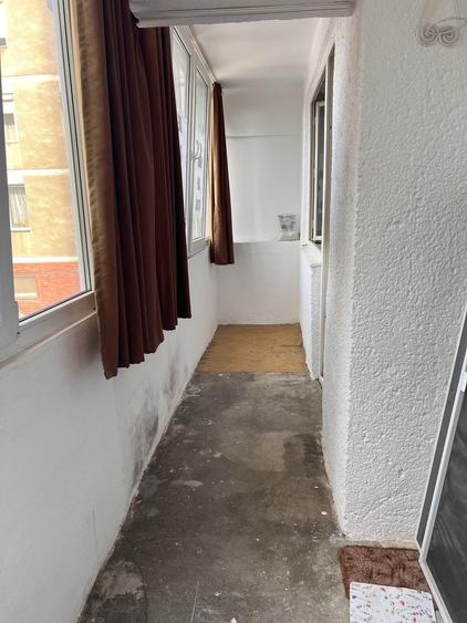Apartament cu 3 camere decomandat în Rogerius