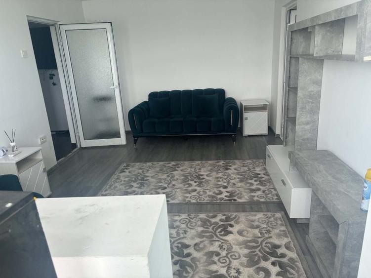 Garsonieră decomandată în Exterior Vest