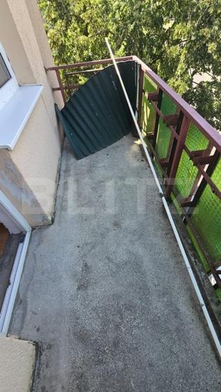 Apartament cu 3 camere decomandat în Micro 17