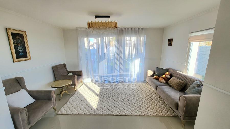 Duplex cu 6 camere cu Teren 350 Mp în Ghiroda