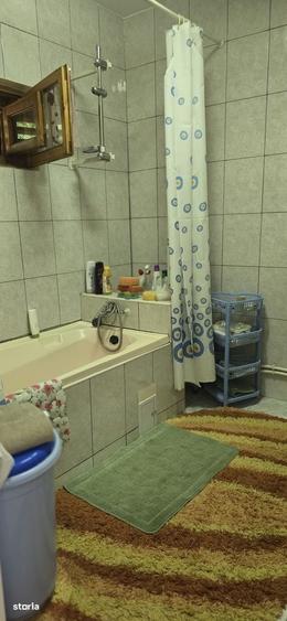 Casă cu 3 camere în Central