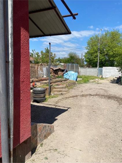 Casă cu Teren 350 Mp în Central
