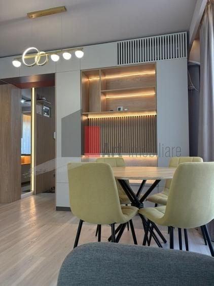 Apartament cu 3 camere semidecomandat în Grozăvești
