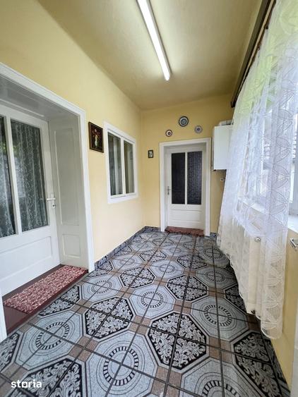 Casă cu 3 camere cu Teren 266 Mp în Central