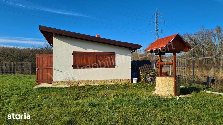 Teren de 1600 mp, în Merișani