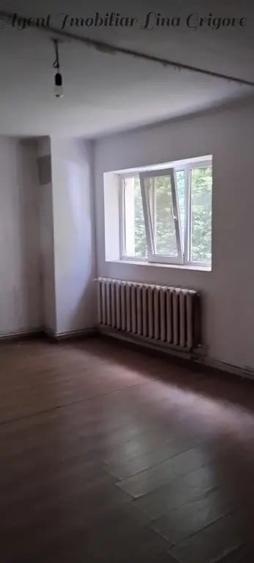 Casă cu 5 camere în Ultracentral