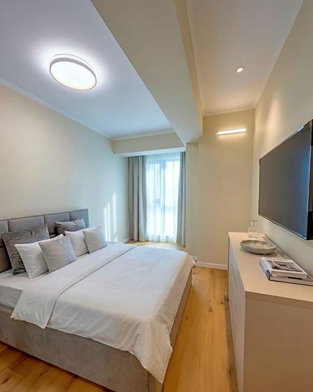Apartament cu 2 camere decomandat, mobilat în Universitate